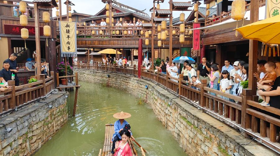 衡山南嶽大廟+衡陽南嶽裡(純玩祈福還願，美食探索）一日遊