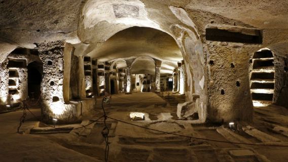 Catacombs of San Gennaro: Guided Tour