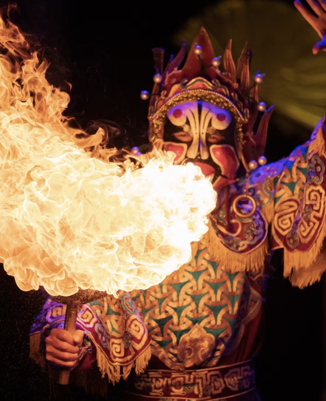 Chengdu Panda Base + Spettacolo di Cambio Volto dell'Opera del Sichuan in un Giorno|Gruppo piccolo