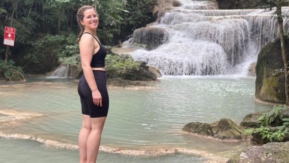 Tour di un giorno a Kanchanaburi e alle cascate di Erawan da Bangkok