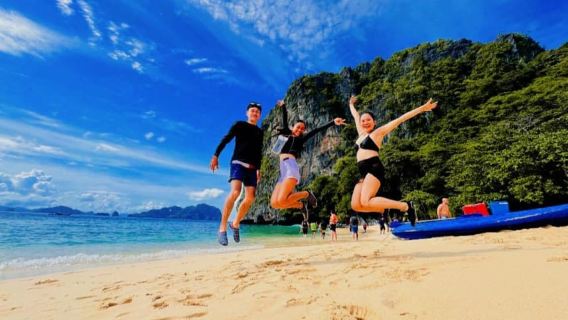 El Nido: Private Customized Tour with Snake island & Caves