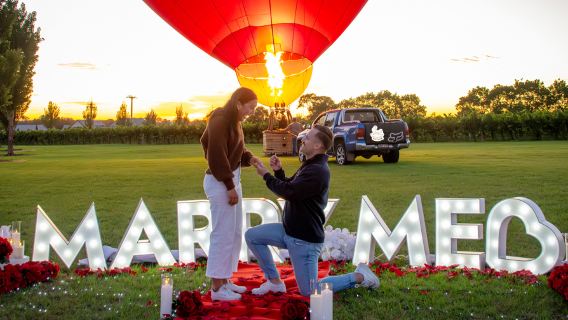 Sunrise hot air balloon ride in Sydney's Hunter Region, Australia