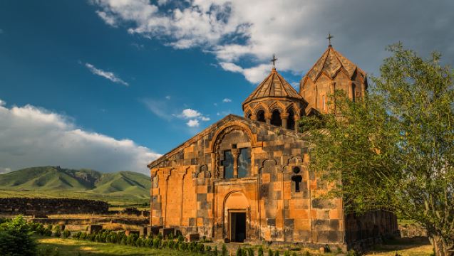 Halbtagesausflug zum Kloster Tatew, Kloster Hovhannavank und Weingut Voskevaz in Armenien