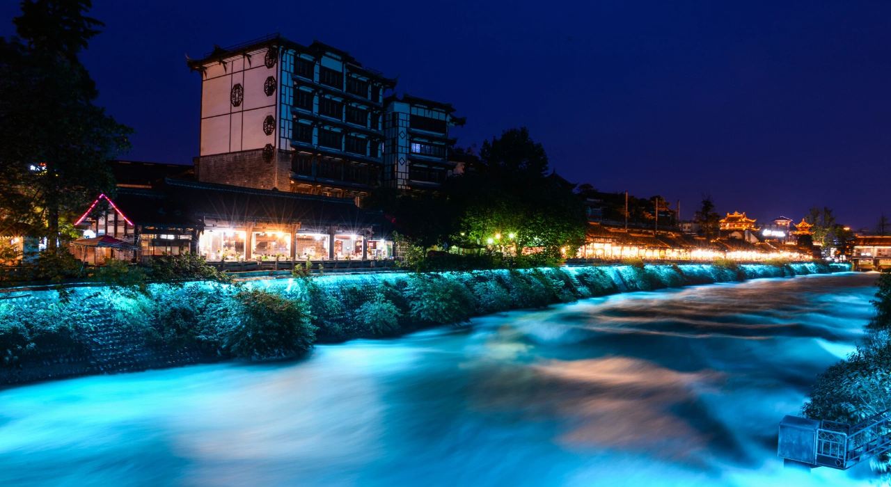 Dujiangyan half-day private tour and blue tears night view