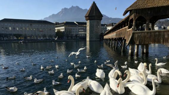 Berlepas dari Zurich: Perjumpaan Romantik di Tasik Lucerne dan Pilatus Luzern
