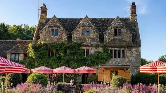 Lawatan sehari untuk kumpulan 15 orang bahasa Cina ke Cotswolds + Oxford + Ladang Clarkson + Bicester dari London