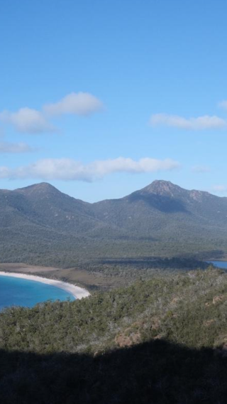 Scenic tour to Freycinet National Park and Wineglass Bay in Tasmania, Australia