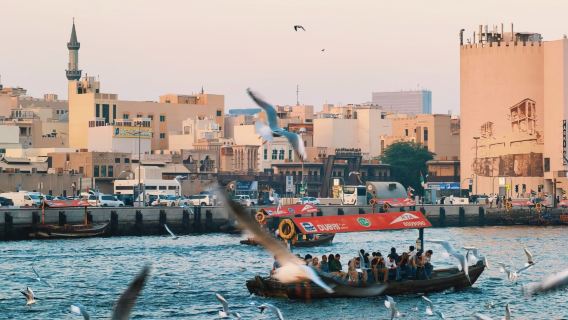 Kumpulan kecil 2-6 orang - Lawatan sehari klasik Dubai Pulau Palma Masjid Biru Pasar Emas Dubai Creek