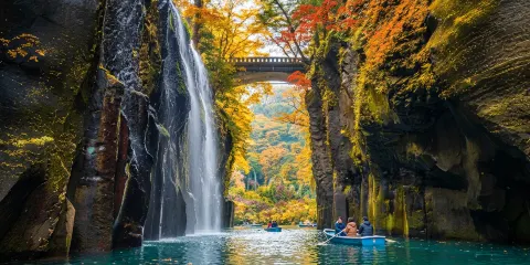 一人成團·日本九州宮崎賞楓高千穗峽谷·熊本阿蘇火山·草千里一日遊·福岡來回