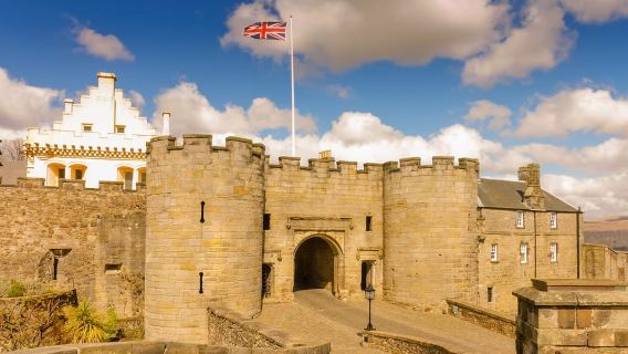 From Glasgow: Loch Lomond, Trossachs & Stirling Castle Tour