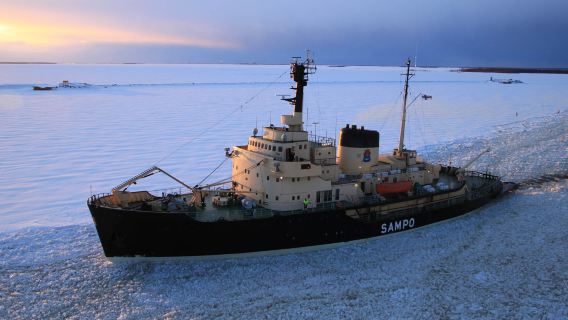 Pengalaman pemecah es di kapal pemecah es Finlandia Sampo dengan penjemputan opsional di Kemi/Rovaniemi/Haaplanda