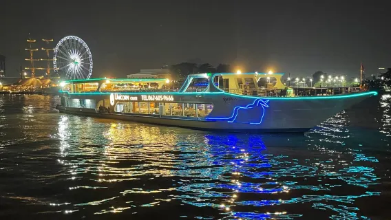Einhorn-Dinner-Kreuzfahrt am ICONSIAM Pier Bangkok