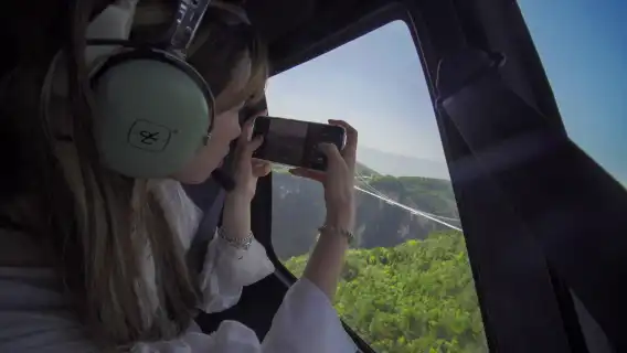 【網紅路線-空中奇蹟-退役殲擊機飛行員機長】張家界直升機空中觀光飛行體驗