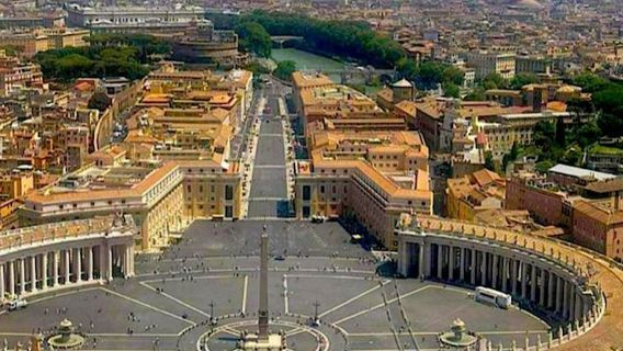 St. Peter's Basilica: Guided Tour + Dome & Vatican Grottoes Access