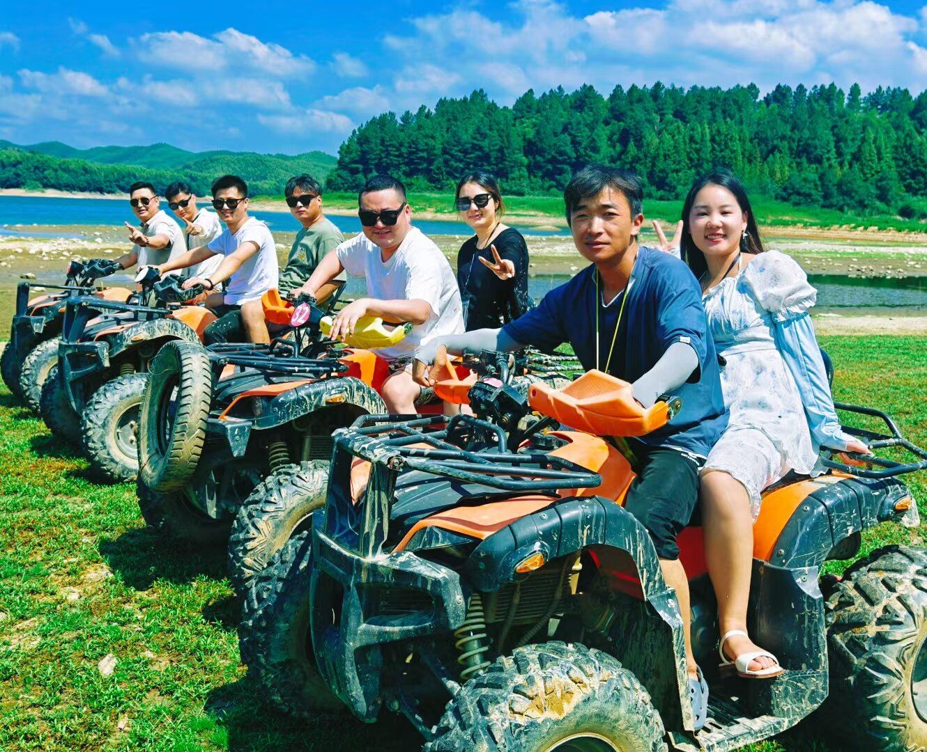 浙江湖州安吉五平爽野越野車/叢林越野【團建首選/自助燒烤/真人CS/團建擴展/海釣/射箭】