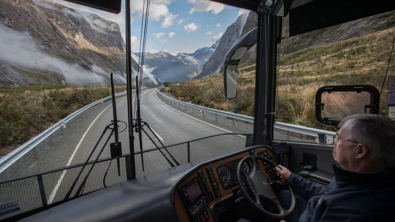 New Zealand West Coast scenic sightseeing bus tour: Fox-Greymouth (one-way) / Greymouth-Fox Glacier town (one-way)