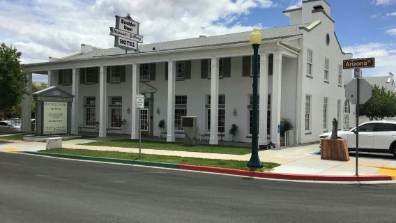 Boulder City Historic District Self-Guided Tour from Las Vegas