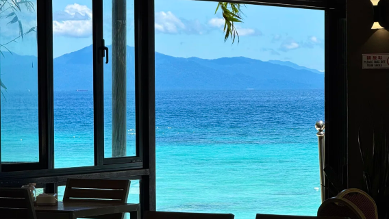 Summer Bay Resort, Lang Island, Malaysia