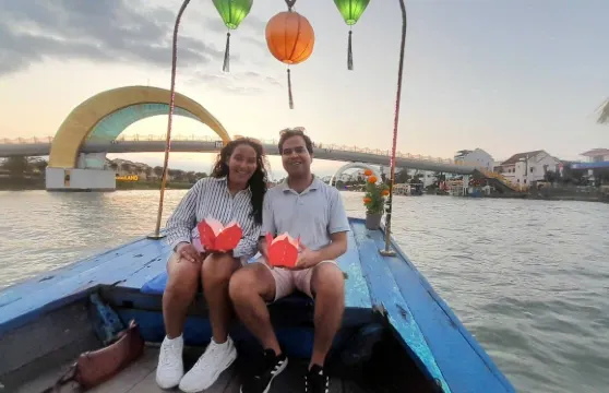 會安私人燈籠郵輪之旅(蓮花燈籠亮燈)