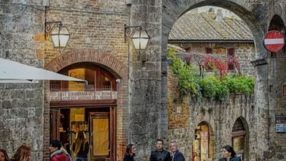 SAN GIMIGNANO: Pengalaman Gourmet & Anggur