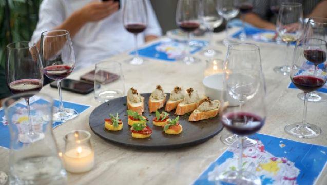 Dégustation de vins avec un sommelier professionnel dans le centre de Valence