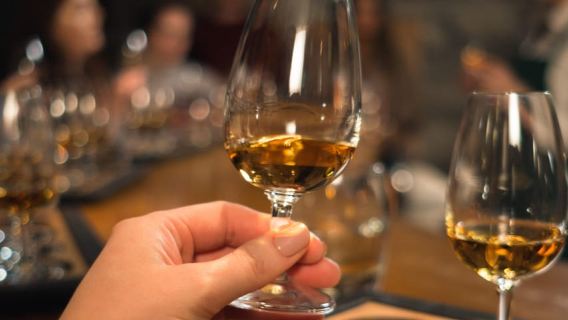 Dublín: Cata secreta de whisky en la destilería Jameson