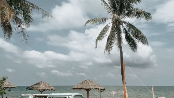 Заказ после консультации со службой поддержки (клиентов) / Канатная дорога через море в парке Grand World на острове Фукуок / Аэропорт / Трансфер от точки до точки / Услуги гида и водителя для путешествий / Индивидуальный транспорт