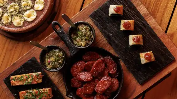 สัมผัสประสบการณ์มื้อค่ำสไตล์อาร์เจนตินา 16 เมนูและไวน์สุดพิเศษ