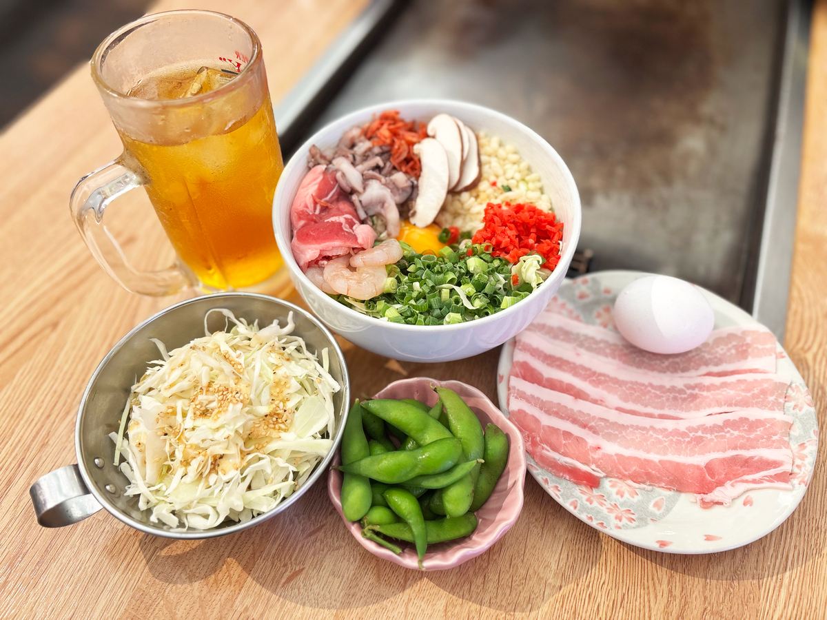 [Harasaku Tei] Harajuku teppanyaki experience package - choose from okonomiyaki, monjayaki, yakisoba, or fried rice noodles