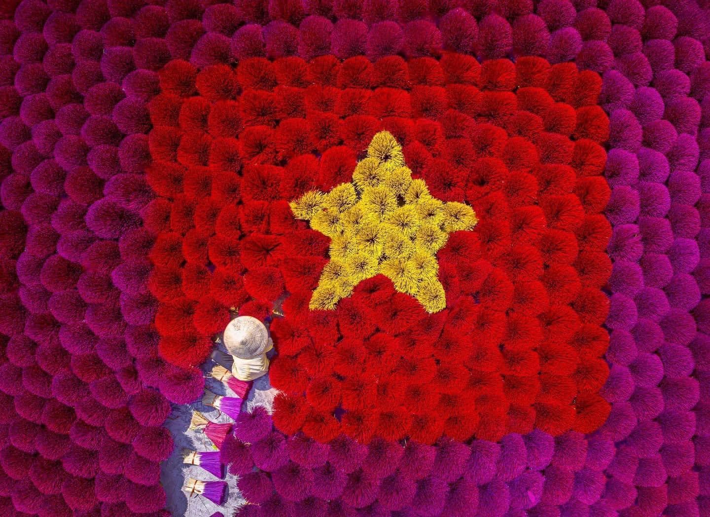 From Hanoi: Best Day Trip to Quang Phu Cau Incense Village, Tam Coc Boat Trip, Hoa Lu 