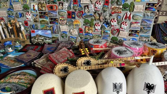 Từ Durres/Golem: Lâu đài Berat và Chợ Cũ