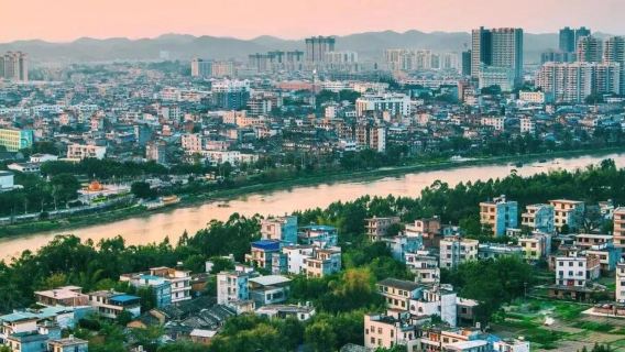 Guangxi Qinzhou Old Street + Seventy-two Paths + Xili Bay + Sanniang Bay 1-day tour with English service available