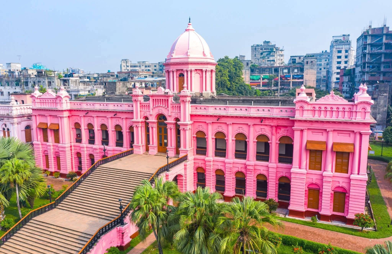 Tour di un giorno a Dacca, Bangladesh: visita della città + barca a remi sul fiume Buriganga (piccolo gruppo di 4 persone)