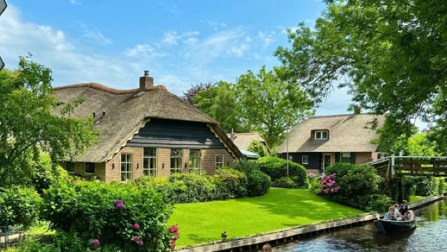 荷蘭阿姆斯特丹羊角村+風車村一日遊