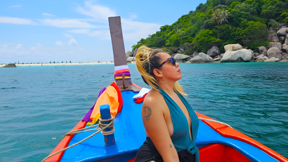 Koh Tao: Private Longtail Snorkel Tour with Nang Yuan Visit