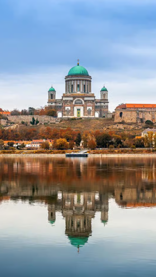 1-day tour from Budapest, Hungary to the Danube Bend and Szentendre, visiting 3 towns