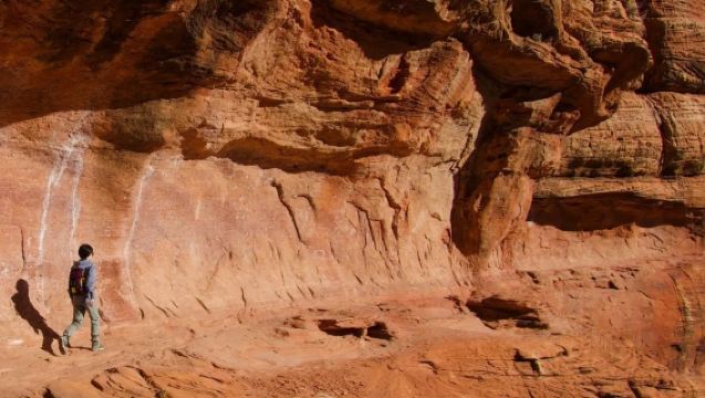 美國鳳凰城來回塞多納-紅岩州立公園-包車-精選