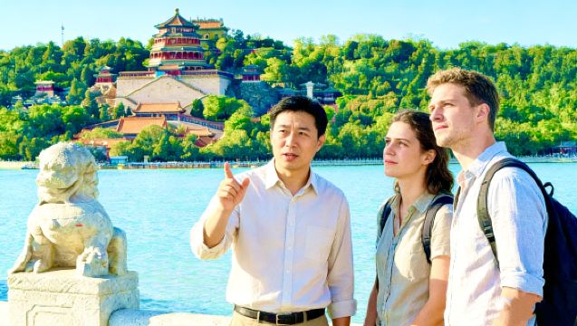 Beijing's Top Two Sights: Mutianyu Great Wall&Summer Palace Tour(Chauffeur&Guide Options)