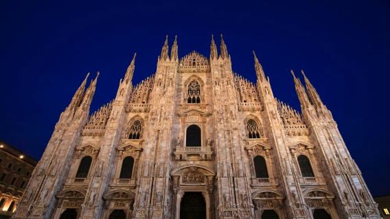 Italien - Hele landet | Oversættelsesledsagelse | Lokalguidetur | Messer | Forretningsundersøgelser | Lokal modtagelse (Kan tilpasses privat)