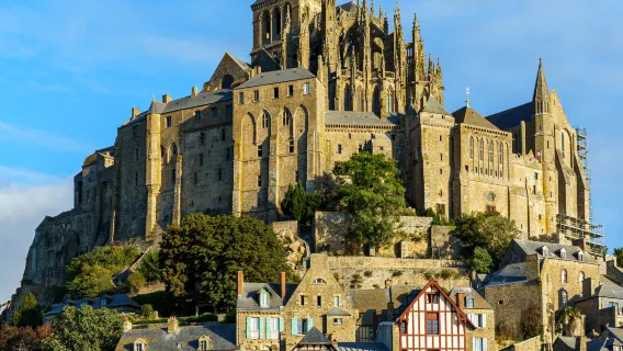 Tour de dia inteiro a pé no Monte Saint-Michel com audioguia (grupo compartilhado)