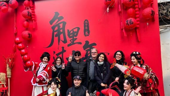 Zhujiajiao Ancient Town + Yu Garden + City God Temple + the Bund  Day Tour  with Lunch