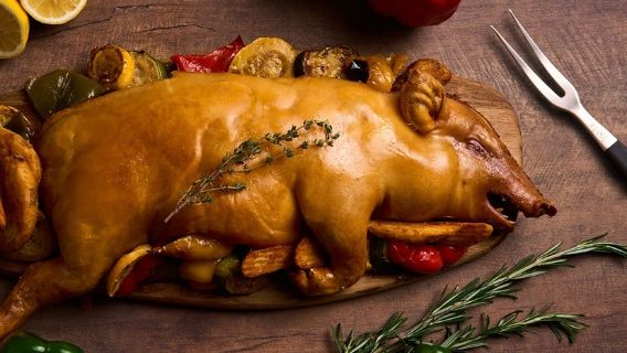 [Up to 40% OFF] Holiday Inn Golden Mile Hong Kong | Osteria | A Journey Through Italian Flavours | Dinner Sharing Menu
