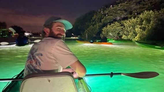 St. Pete Beach: Glass Bottom Kayak Fish Feeding Night Tour