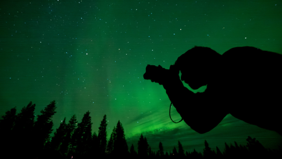 Finlandia: tour fotografico per l'aurora boreale a Rovaniemi | opzione gruppo grande/piccolo con possibile upgrade a servizio in cinese