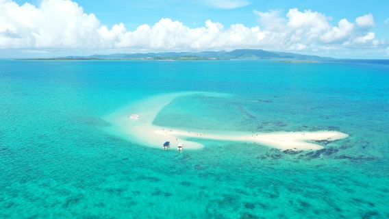 沖縄石垣島｜マリンアクティビティ体験｜幻の島シュノーケリング・水上スキー・プライベートチャーター