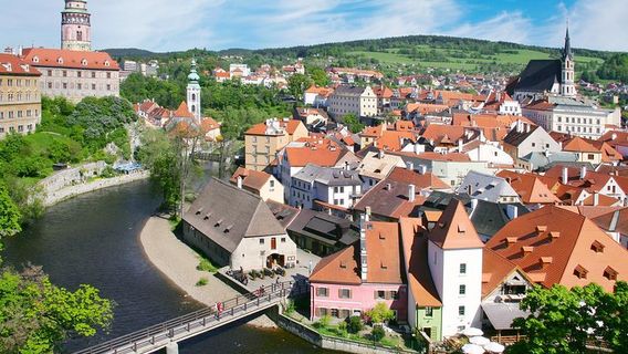 Cesky KrumlovTours