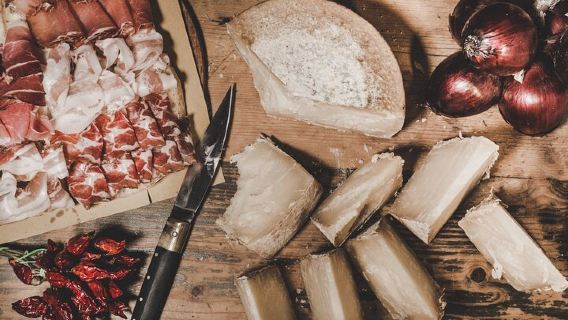 Cagliari: cultural walking tour, food and wine tasting experience