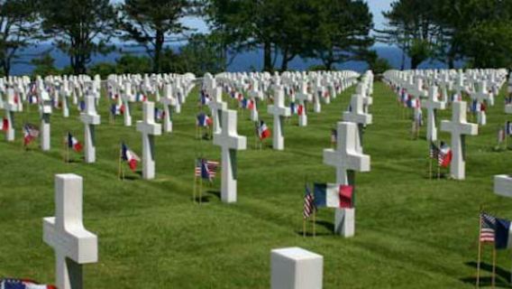 Normandy & D-Day Beaches: Guided Day Trip from Paris with Visit to Cemetery