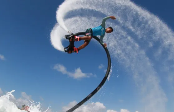 峇里島水上運動：滑翔傘 - 水上電單車 - 噴射飛板 - 海底漫步