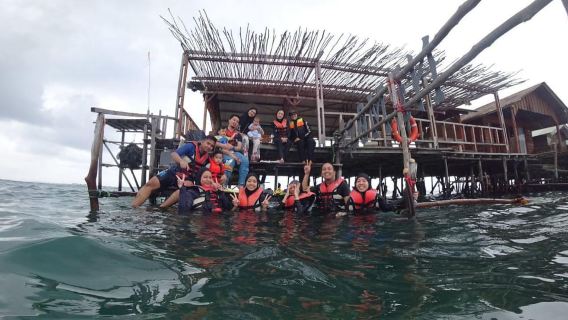 Lặn biển, chèo thuyền kayak, câu cá, bơi lội, hoạt động